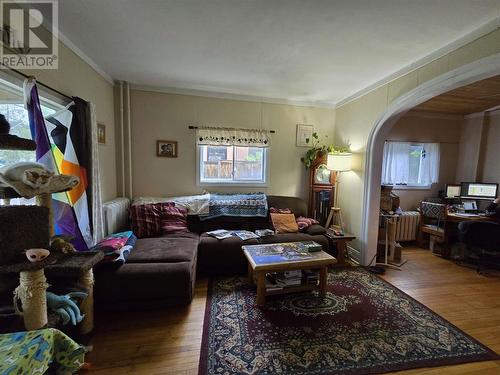 156 Church St, Sault Ste Marie, ON - Indoor Photo Showing Living Room