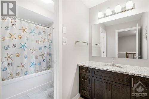 291 Avro Circle, Ottawa, ON - Indoor Photo Showing Bathroom