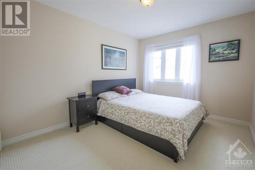 6077 North Bluff Drive, Ottawa, ON - Indoor Photo Showing Bedroom