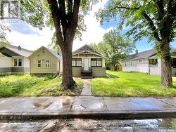 1872 Toronto STREET  Regina, SK S4P 1M6