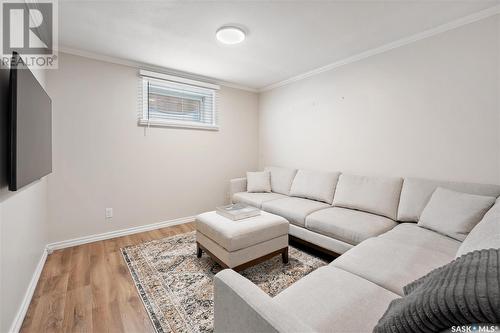 46 Rupert Drive, Saskatoon, SK - Indoor Photo Showing Living Room