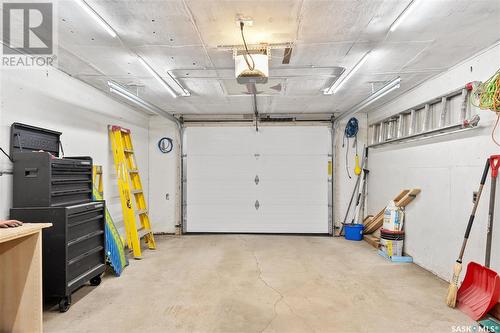 46 Rupert Drive, Saskatoon, SK - Indoor Photo Showing Garage