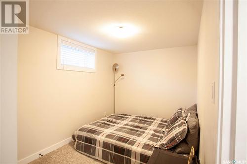 18 Chomyn Crescent, Saskatoon, SK - Indoor Photo Showing Bedroom