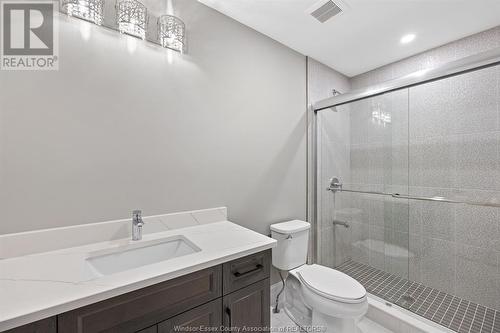 1257 Campana Crescent, Lakeshore, ON - Indoor Photo Showing Bathroom