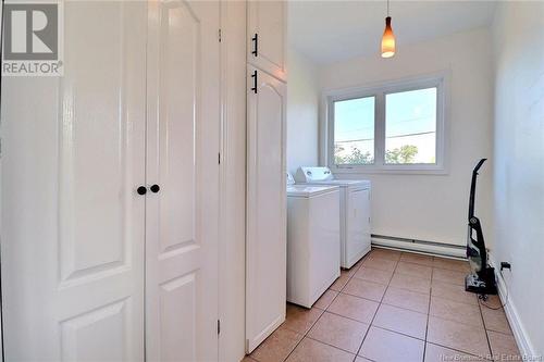 34 Riverside Drive, Shediac, NB - Indoor Photo Showing Laundry Room