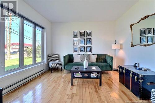 34 Riverside Drive, Shediac, NB - Indoor Photo Showing Living Room