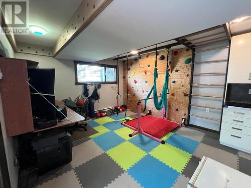 1026 10Th  Avenue, Invermere, BC - Indoor Photo Showing Gym Room