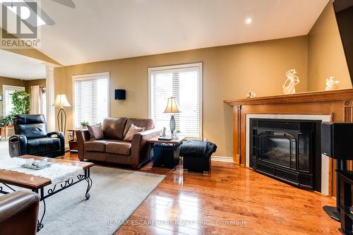 10 Grassyplain Drive, Hamilton, ON - Indoor Photo Showing Living Room With Fireplace