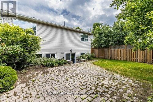 196 Nelson Street, Oakville, ON 