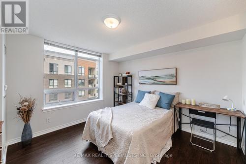 509 - 2391 Central Park Drive, Oakville, ON - Indoor Photo Showing Bedroom