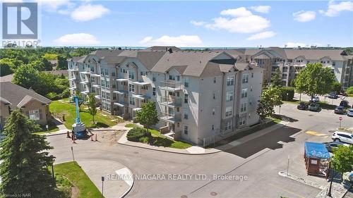 407 - 1440 Bishops Gate, Oakville (Glen Abbey), ON - Outdoor