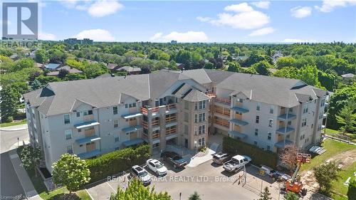 407 - 1440 Bishops Gate, Oakville (Glen Abbey), ON - Outdoor With View