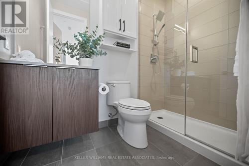 Ph810 - 4208 Dundas Street W, Toronto, ON - Indoor Photo Showing Bathroom