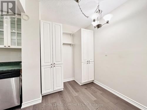 205 - 299 Mill Road, Toronto (Markland Wood), ON - Indoor Photo Showing Other Room