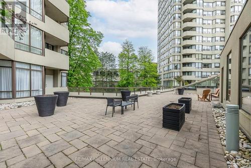 2906 - 1300 Islington Avenue, Toronto, ON - Outdoor