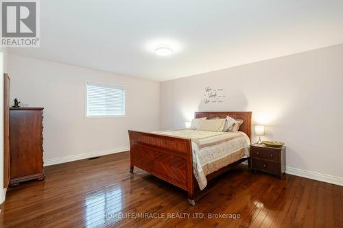 27 Leopard Gate, Brampton, ON - Indoor Photo Showing Bedroom