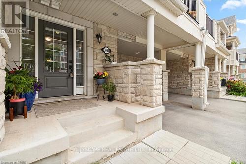 3061 Mistletoe Gardens, Oakville, ON 