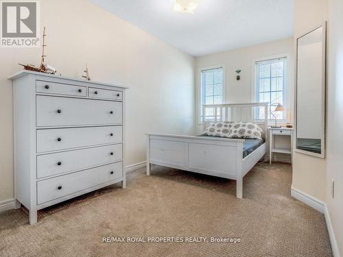 1492 Warbler Road, Oakville, ON - Indoor Photo Showing Bedroom