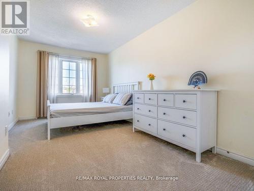 1492 Warbler Road, Oakville, ON - Indoor Photo Showing Bedroom