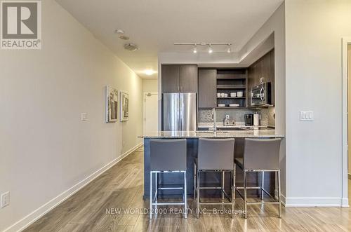 501 - 4633 Glen Erin Drive, Mississauga, ON - Indoor Photo Showing Kitchen