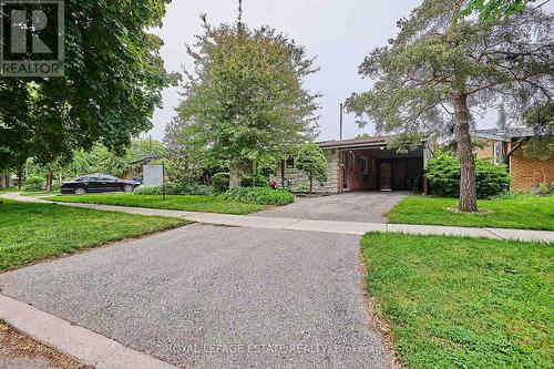 5 Rosswood Crescent, Toronto, ON 