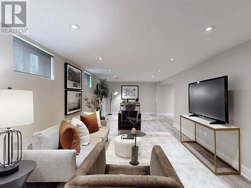 48 Crosland Drive, Toronto, ON - Indoor Photo Showing Living Room