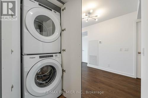 619 - 30 Tretti Way, Toronto, ON - Indoor Photo Showing Laundry Room
