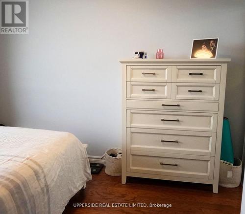 239 - 2885 Bayview Avenue, Toronto (Bayview Village), ON - Indoor Photo Showing Bedroom