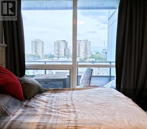 239 - 2885 Bayview Avenue, Toronto (Bayview Village), ON - Indoor Photo Showing Bedroom