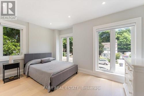 1566 Mount Pleasant Road, Toronto, ON - Indoor Photo Showing Bedroom