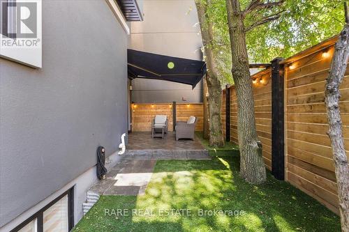 1566 Mount Pleasant Road, Toronto, ON - Outdoor With Exterior