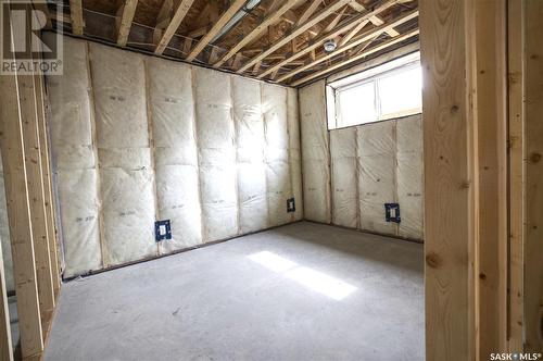 323 Woolf Bay, Saskatoon, SK - Indoor Photo Showing Basement