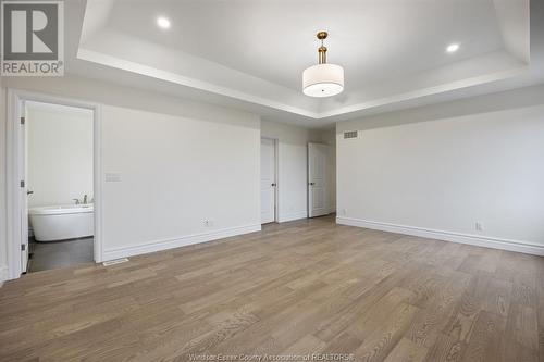 519 Veneto Street, Lakeshore, ON - Indoor Photo Showing Other Room