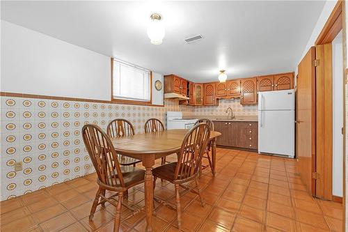 373 Mary Street, Hamilton, ON - Indoor Photo Showing Dining Room