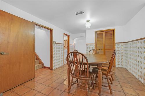 373 Mary Street, Hamilton, ON - Indoor Photo Showing Dining Room