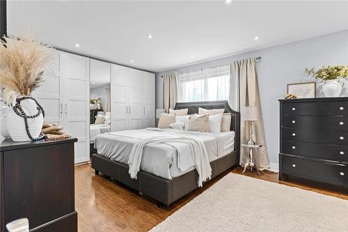 50 Murdoch Drive, Brampton, ON - Indoor Photo Showing Bedroom