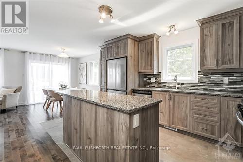 201 Darquise Street, Clarence-Rockland, ON - Indoor Photo Showing Kitchen With Upgraded Kitchen