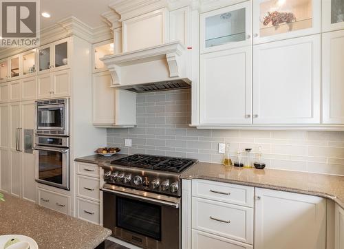 14 Kent Place, St. John’S, NL - Indoor Photo Showing Kitchen With Upgraded Kitchen