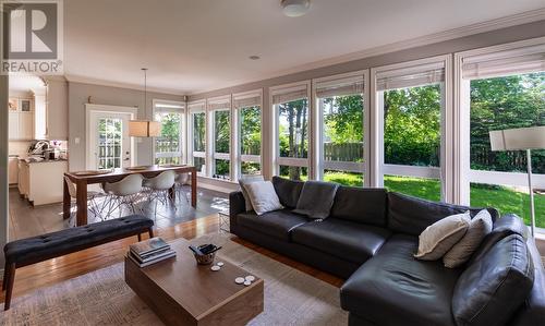 14 Kent Place, St. John’S, NL - Indoor Photo Showing Living Room