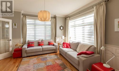 14 Kent Place, St. John’S, NL - Indoor Photo Showing Living Room