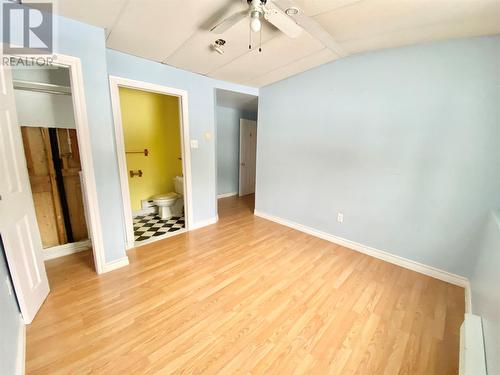 21 Baxter Drive, Eastport, NL - Indoor Photo Showing Other Room