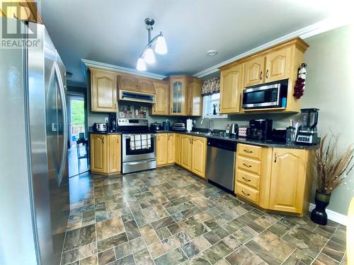 9 Rose'S Lane, Come By Chance, NL - Indoor Photo Showing Kitchen