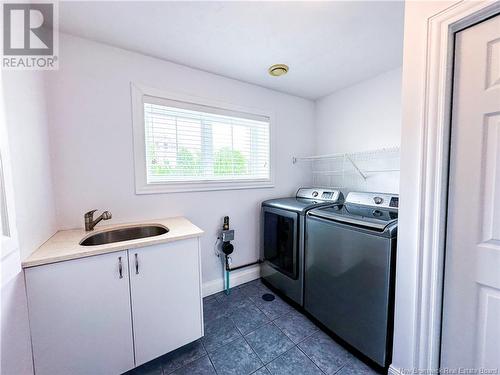 74 Mayfield Street, Moncton, NB - Indoor Photo Showing Laundry Room