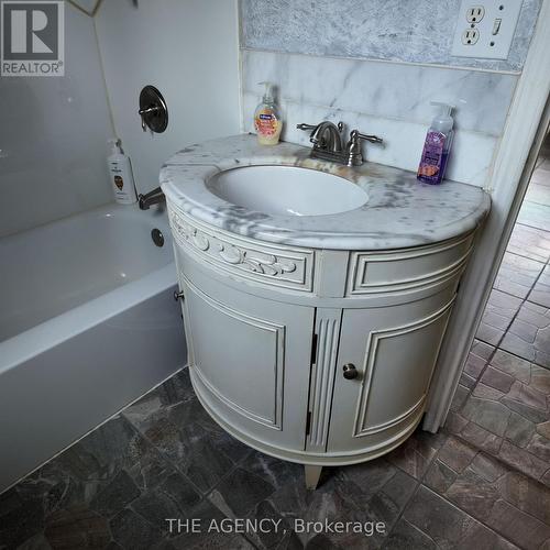 3 Kenhill Beach Road, Kawartha Lakes, ON - Indoor Photo Showing Bathroom