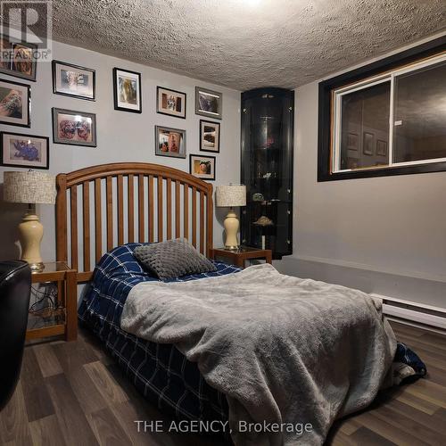 3 Kenhill Beach Road, Kawartha Lakes, ON - Indoor Photo Showing Bedroom