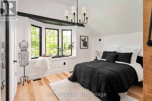 316 Salem Avenue, Toronto, ON - Indoor Photo Showing Bedroom