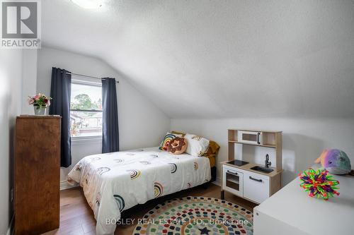 104 Aileen Avenue, Toronto, ON - Indoor Photo Showing Bedroom