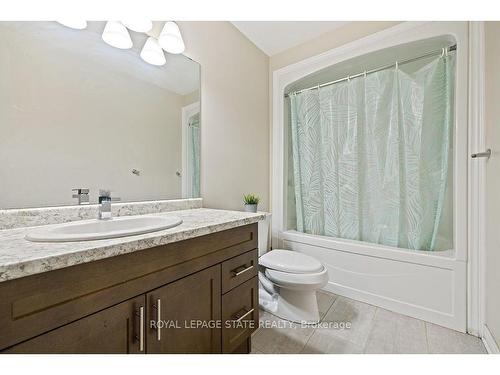 B-16 Prospect Ave, St. Catharines, ON - Indoor Photo Showing Bathroom