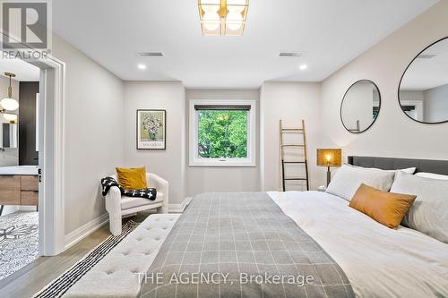 14621 Niagara River Parkway, Niagara-On-The-Lake, ON - Indoor Photo Showing Bedroom