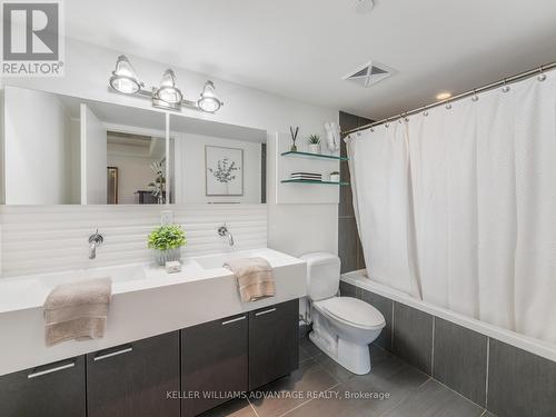 607 - 55 Stewart Street, Toronto C01, ON - Indoor Photo Showing Bathroom